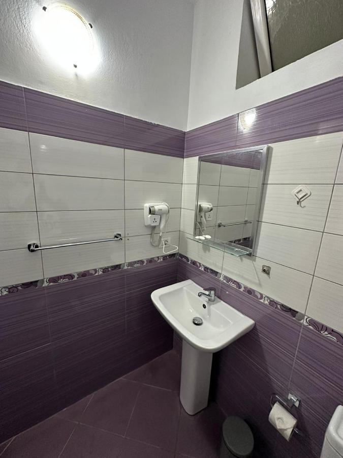 Elby Apartments Berat Exterior photo
