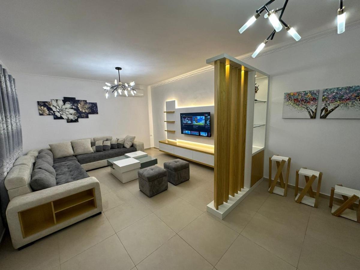 Elby Apartments Berat Exterior photo